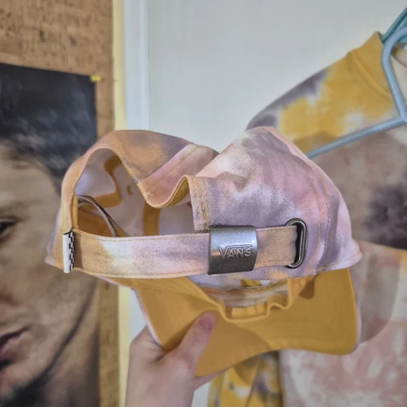 Matching Tracksuit - Picture 3 of 7